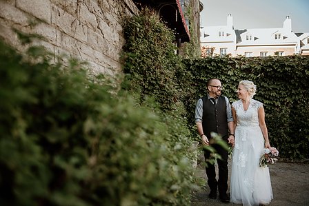 Chateau Ramezay wedding venue photo Montreal, Courtyard wedding. Montreal wedding photographer, Melanie and Robert's Montreal elopement photographer. Melanie and Robert's Montreal wedding, Montreal Wedding Photography.