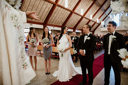 Montreal wedding Photographer;  Saint Ephrem Syriaque Catholique Laval wedding; Natacha and Jim's wedding; Old Montreal wedding photo; Syrian church wedding; Église St-Ephrem; John KOO Photography