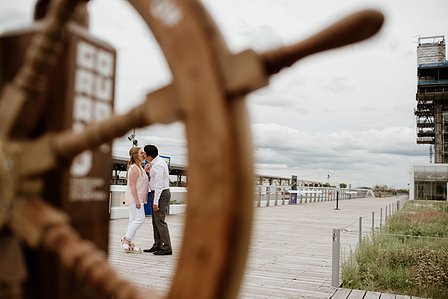 Montreal wedding Photographer, Old Montreal Engagement Photo, Montreal Engagement Photo, Montreal Pre-Wedding photographer, Stephanie and Kakin's MTL engagement photographer