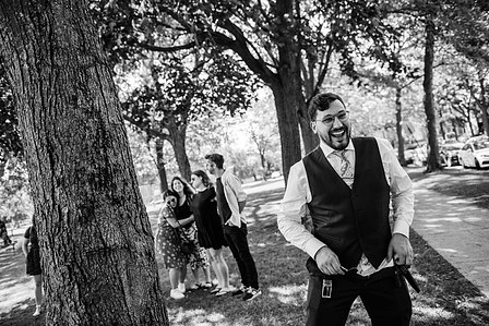 Danielle and Andrew's wedding; First look; John KOO Photography; Ketubah signing; Montreal Jewish wedding; Montreal Jewish wedding photographer; Shaare Zion Congregation; Table 51 restaurant MTL