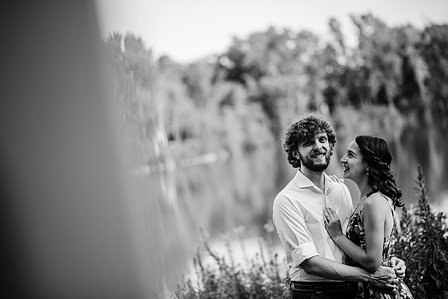 Centennial Park engagement photos; Dollard-Des Ormeaux; John KOO Photography; Montreal Engagement Photo; Montreal Engagement Photography; Montreal wedding Photographer; Quebec; Silvia and Paul's engagement shoot
