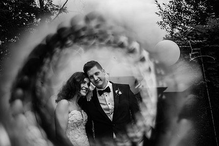 Montreal wedding photographer; John KOO Photography; Lubov and Jonathan's wedding; Montreal wedding photo; Prima Luna restaurant reception hall; St. Rose of Lima church Laval; wedding photography; Église Sainte-Rose-de-Lima Laval