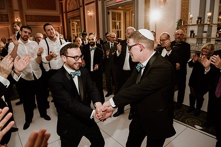 Melanie and Benjy's wedding, Montreal Jewish wedding photographer, Montreal wedding Photographer, Windsor Ballroom wedding venue, Montreal wedding photo