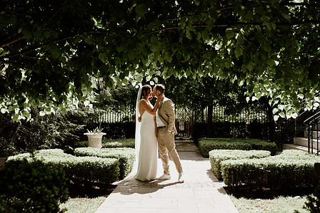 Shaar Hashomayim Synagogue wedding;  Montreal Jewish wedding photographer; John KOO Photography; Lauren and Josh's wedding; Montreal wedding Photographer; Montreal wedding photo