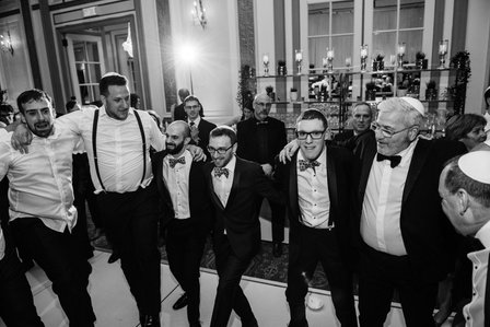 Melanie and Benjy's wedding, Montreal Jewish wedding photographer, Montreal wedding Photographer, Windsor Ballroom wedding venue, Montreal wedding photo