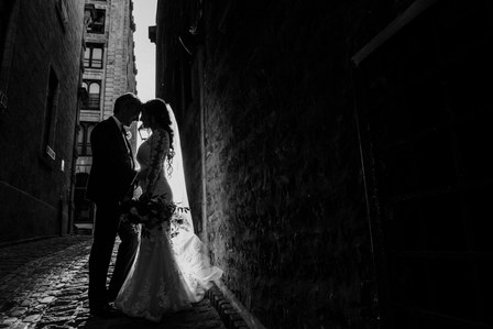 montreal wedding photo, Montreal wedding photographer, Montreal engagement photography, photographe mariage Montreal, St. George Angelican church, Auberge Vieux Port reception hall Montreal