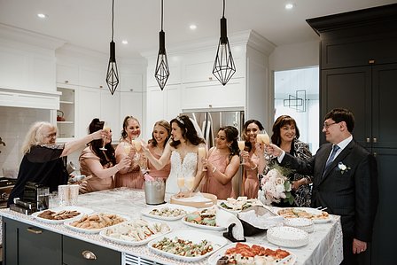 Montreal wedding photographer; John KOO Photography; Lubov and Jonathan's wedding; Montreal wedding photo; Prima Luna restaurant reception hall; St. Rose of Lima church Laval; wedding photography; Église Sainte-Rose-de-Lima Laval