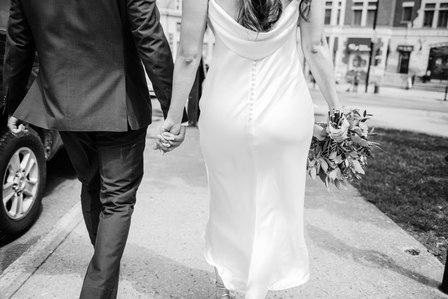 Montreal wedding photographer, Montreal elopement photographer, Notary Mona Salehi Notaire wedding mariage, Covid wedding, Old Montreal wedding photos