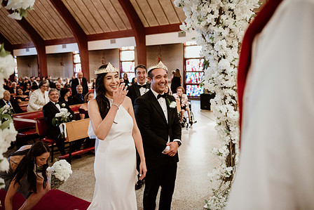 Montreal wedding Photographer;  Saint Ephrem Syriaque Catholique Laval wedding; Natacha and Jim's wedding; Old Montreal wedding photo; Syrian church wedding; Église St-Ephrem; John KOO Photography
