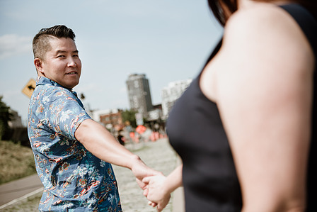 Montreal wedding Photographer, Bassin Peel engagement photo, Farine Five Roses Montreal engagement photo, Old Montreal Engagement Photo, Montreal Engagement Photo, Montreal Pre-Wedding photographer, Mandy and Nate’s MTL engagement photographer