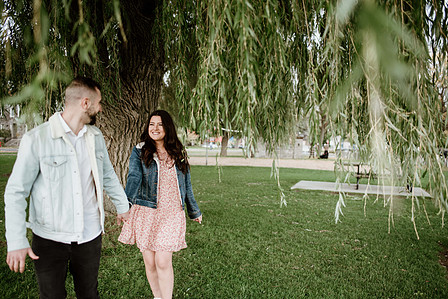 Montreal Engagement Photographer, Montreal wedding Photographer, engagement portraits MTL, Elftheria and Ricky's engagement shoot, John KOO Photography, Lachine Lighthouse engagement photos