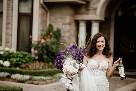 Montreal wedding photographer; John KOO Photography; Lubov and Jonathan's wedding; Montreal wedding photo; Prima Luna restaurant reception hall; St. Rose of Lima church Laval; wedding photography; Église Sainte-Rose-de-Lima Laval