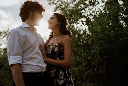 Centennial Park engagement photos; Dollard-Des Ormeaux; John KOO Photography; Montreal Engagement Photo; Montreal Engagement Photography; Montreal wedding Photographer; Quebec; Silvia and Paul's engagement shoot