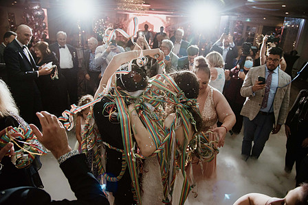Montreal wedding photographer; John KOO Photography; Lubov and Jonathan's wedding; Montreal wedding photo; Prima Luna restaurant reception hall; St. Rose of Lima church Laval; wedding photography; Église Sainte-Rose-de-Lima Laval