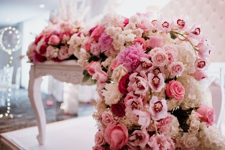 Montreal wedding photographer; John KOO Photography; Lubov and Jonathan's wedding; Montreal wedding photo; Prima Luna restaurant reception hall; St. Rose of Lima church Laval; wedding photography; Église Sainte-Rose-de-Lima Laval
