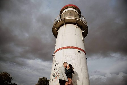 Montreal Engagement Photographer, Montreal wedding Photographer, engagement portraits MTL, Elftheria and Ricky's engagement shoot, John KOO Photography, Lachine Lighthouse engagement photos