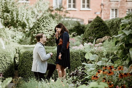 Montreal surprise proposal photographer; Montreal wedding photographer