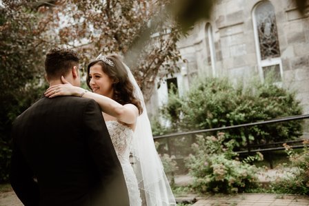 Montreal wedding photographer; John KOO Photography; Lubov and Jonathan's wedding; Montreal wedding photo; Prima Luna restaurant reception hall; St. Rose of Lima church Laval; wedding photography; Église Sainte-Rose-de-Lima Laval