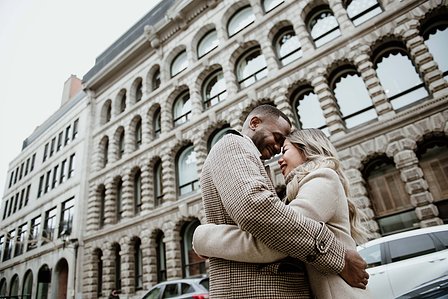 Biana Rosa singer; Ed Sheeran Perfect cover; John KOO Photography; Leon Bridges Beyond cover; MTL surprise marriage proposal photo; Montreal Surprise proposal photographer; Nelligan hotel reception venue; Notre Dame Basilica surprise proposal; Old MTL