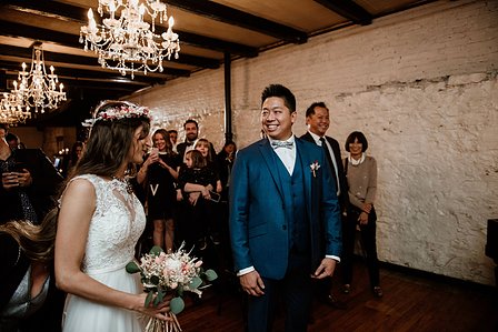 Montreal wedding Photographer; Auberge Saint Gabriel wedding Montreal; John KOO Photography; MTL wedding photography; Marwa and Stephane's wedding; Montreal intimate wedding photographer; Old Montreal wedding; Photographe de mariage Montreal