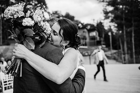 Montreal Wedding Photographer, Photographe Mariage Montreal, Montreal wedding photo, Auberge de la Montagne Coupée wedding