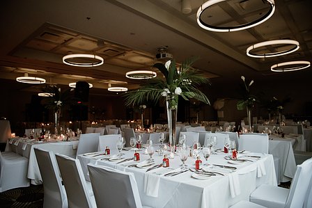 Montreal wedding photographer, William Gray Hotel wedding, Old Montreal wedding, wedding photos, Rita Wong Events, DJ Toddy Flores, Rémy Martin VSOP XO