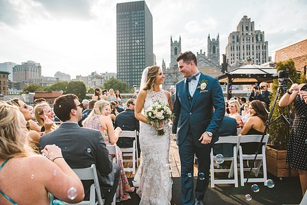 Montreal wedding photographer, Hotel Nelligan wedding, Baccino events decor, Old Montreal wedding