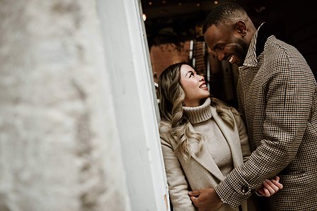 Biana Rosa singer; Ed Sheeran Perfect cover; John KOO Photography; Leon Bridges Beyond cover; MTL surprise marriage proposal photo; Montreal Surprise proposal photographer; Nelligan hotel reception venue; Notre Dame Basilica surprise proposal; Old MTL