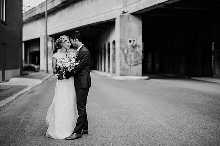 M+J's Montreal Wedding Photographer; From Calgary to Montreal; Montreal Science Centre wedding; Old port.