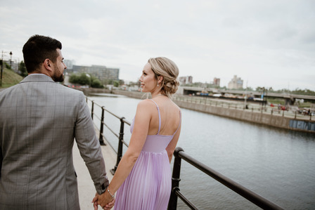 Wedding photographer in Montreal, prewedding engagement photographer, Basin Peel Montreal, Urban couple’s portrait session