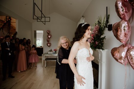 Montreal wedding photographer; John KOO Photography; Lubov and Jonathan's wedding; Montreal wedding photo; Prima Luna restaurant reception hall; St. Rose of Lima church Laval; wedding photography; Église Sainte-Rose-de-Lima Laval