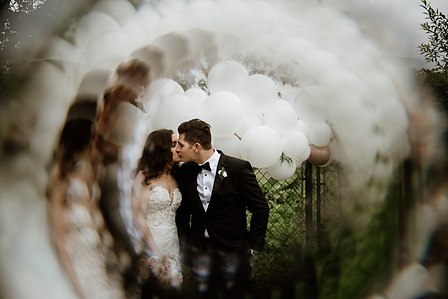Montreal wedding photographer; John KOO Photography; Lubov and Jonathan's wedding; Montreal wedding photo; Prima Luna restaurant reception hall; St. Rose of Lima church Laval; wedding photography; Église Sainte-Rose-de-Lima Laval