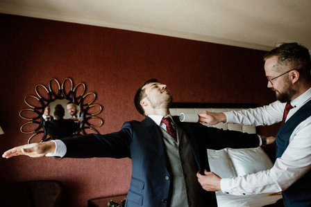 Corinne and Maxime's wedding; John KOO Photography; Les Enfants Terribles MTL wedding; Montreal Jewish wedding photographer; Montreal wedding Photographer; Old Montreal wedding portraits; Square Victoria wedding photos
