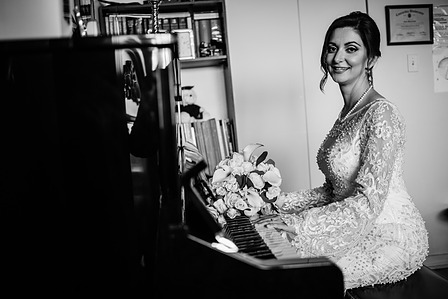 Centre Arménie Laval; Centre de la Nature wedding photo Laval; Gohar and Kosta's wedding; John KOO Photography; Montreal Greek and Armenian wedding; Montreal wedding Photographer; St-Nicholas Laval Greek Orthodox Church;