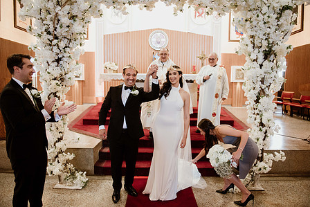 Montreal wedding Photographer;  Saint Ephrem Syriaque Catholique Laval wedding; Natacha and Jim's wedding; Old Montreal wedding photo; Syrian church wedding; Église St-Ephrem; John KOO Photography