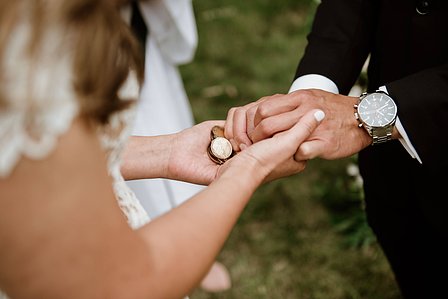 Montreal wedding Photographer; Montreal wedding photo; Carrie Ma officiant; Charlotte Flannery MUA hair stylist; FSEV wedding officiant; Jamie and Newton's wedding; John KOO Photography; Kristina Chan desserts; Longueuil wedding; Oxide design florist