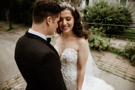 Montreal wedding photographer; John KOO Photography; Lubov and Jonathan's wedding; Montreal wedding photo; Prima Luna restaurant reception hall; St. Rose of Lima church Laval; wedding photography; Église Sainte-Rose-de-Lima Laval
