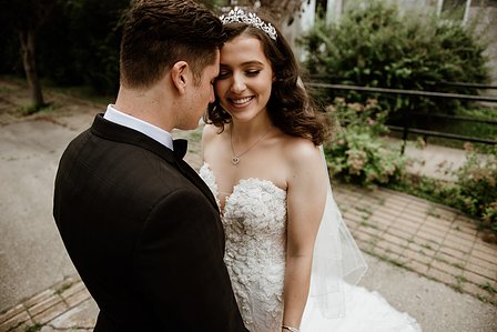 Montreal wedding photographer; John KOO Photography; Lubov and Jonathan's wedding; Montreal wedding photo; Prima Luna restaurant reception hall; St. Rose of Lima church Laval; wedding photography; Église Sainte-Rose-de-Lima Laval