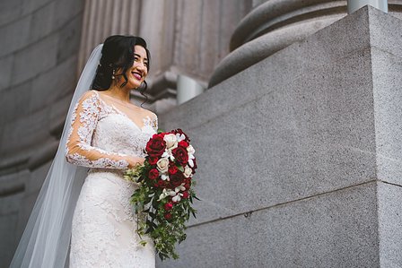 montreal wedding photo, Montreal wedding photographer, Montreal engagement photography, photographe mariage Montreal, St. George Angelican church, Auberge Vieux Port reception hall Montreal