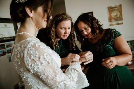 Centre Arménie Laval; Centre de la Nature wedding photo Laval; Gohar and Kosta's wedding; John KOO Photography; Montreal Greek and Armenian wedding; Montreal wedding Photographer; St-Nicholas Laval Greek Orthodox Church;