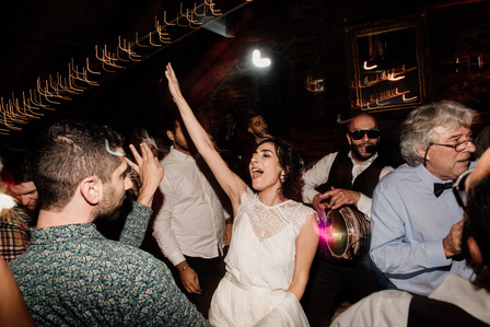 Montreal wedding photographer, L'Auberge Saint-Gabriel wedding, Le Coeur Bohème wedding planner, Montreal elopement photographer, Montreal engagement photographer