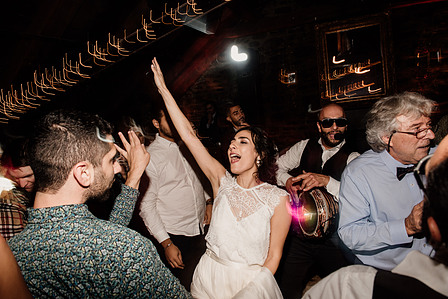 Montreal wedding photographer, L'Auberge Saint-Gabriel wedding, Le Coeur Bohème wedding planner, Montreal elopement photographer, Montreal engagement photographer
