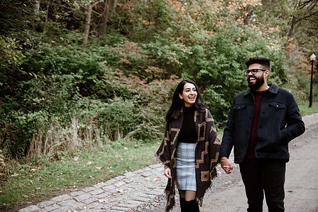 Montreal surprise proposal photographer; Surprise marriage proposal photographer MTL; Chalet du Mont Royal surprise proposal; Harleen and Mehtab's Montreal marriage proposal; John KOO Photography; Kondiaronk Belvedere surprise proposal photographer