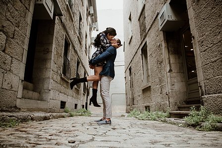 Hotel Saint Sulpice Montreal; Montreal Proposal photographer; Montreal Proposal photography; Montreal Surprise proposal photographer; Montreal wedding photographer; Meggy and Satnislav’s surprise proposal, Old Montreal surprise proposal photo