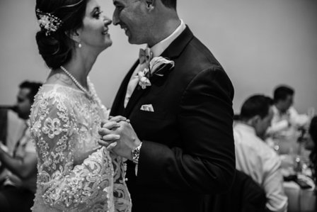 Centre Arménie Laval; Centre de la Nature wedding photo Laval; Gohar and Kosta's wedding; John KOO Photography; Montreal Greek and Armenian wedding; Montreal wedding Photographer; St-Nicholas Laval Greek Orthodox Church;