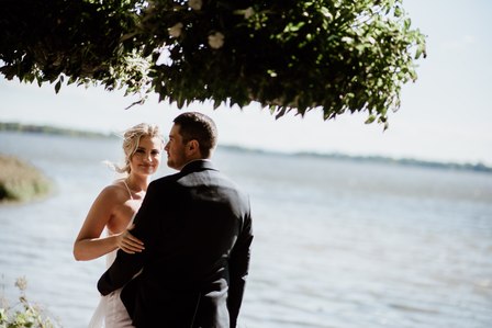 Chateau Vaudreuil Hotel wedding; John KOO Photography; Kayla and Kevin's wedding; Montreal Jewish wedding; Montreal Jewish wedding photographer; Montreal intimate wedding