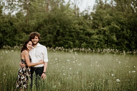 Centennial Park engagement photos; Dollard-Des Ormeaux; John KOO Photography; Montreal Engagement Photo; Montreal Engagement Photography; Montreal wedding Photographer; Quebec; Silvia and Paul's engagement shoot