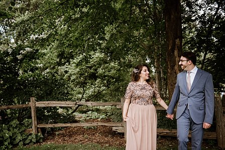 Montreal engagement photographer, Montreal wedding photographer, couple's portraits