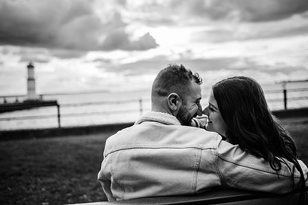 Montreal Engagement Photographer, Montreal wedding Photographer, engagement portraits MTL, Elftheria and Ricky's engagement shoot, John KOO Photography, Lachine Lighthouse engagement photos
