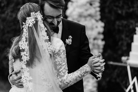 College Saint-Sacrement; John KOO Photography; Lebanese wedding Montreal; Miryana and Fawzi's wedding; Montreal wedding Photographer; Montreal wedding photo; Vieux Terrebonne wedding portraits; Zaffetna Entertainment